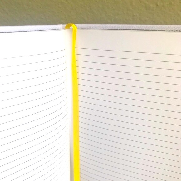 DC Comics Wonder Woman Notebook Cloth Cover NWT - Picture 3 of 10